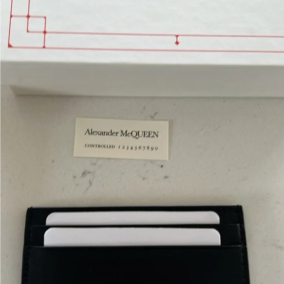 Alexander McQueen Black Leather Card Holder - Picture 2 of 3
